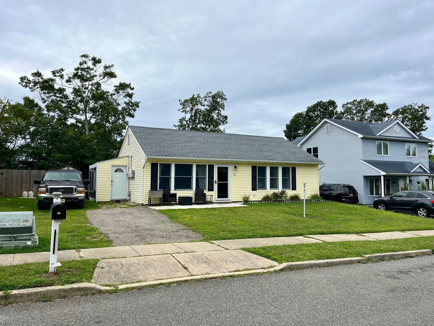 87 Village Drive, Barnegat, NJ  08005