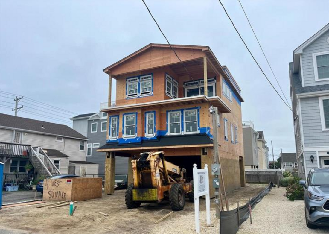 4 W Sumner Avenue, Long Beach Twp, NJ  08008