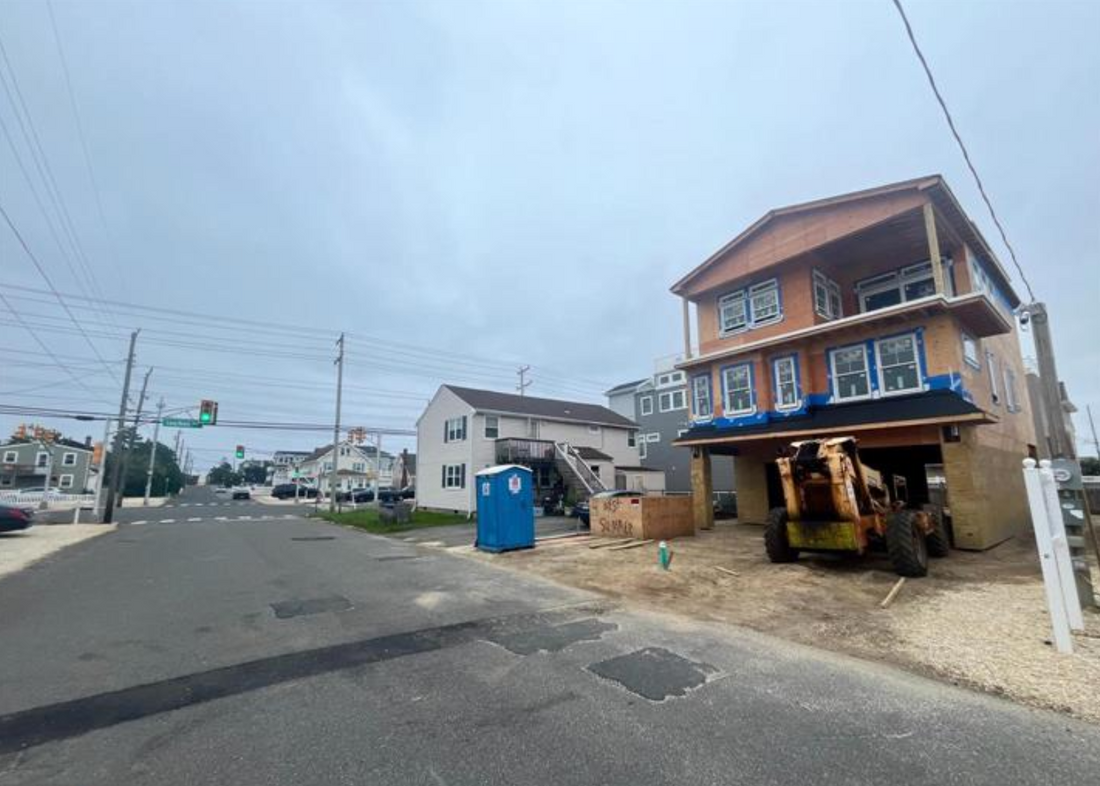 4 W Sumner Avenue, Long Beach Twp, NJ  08008
